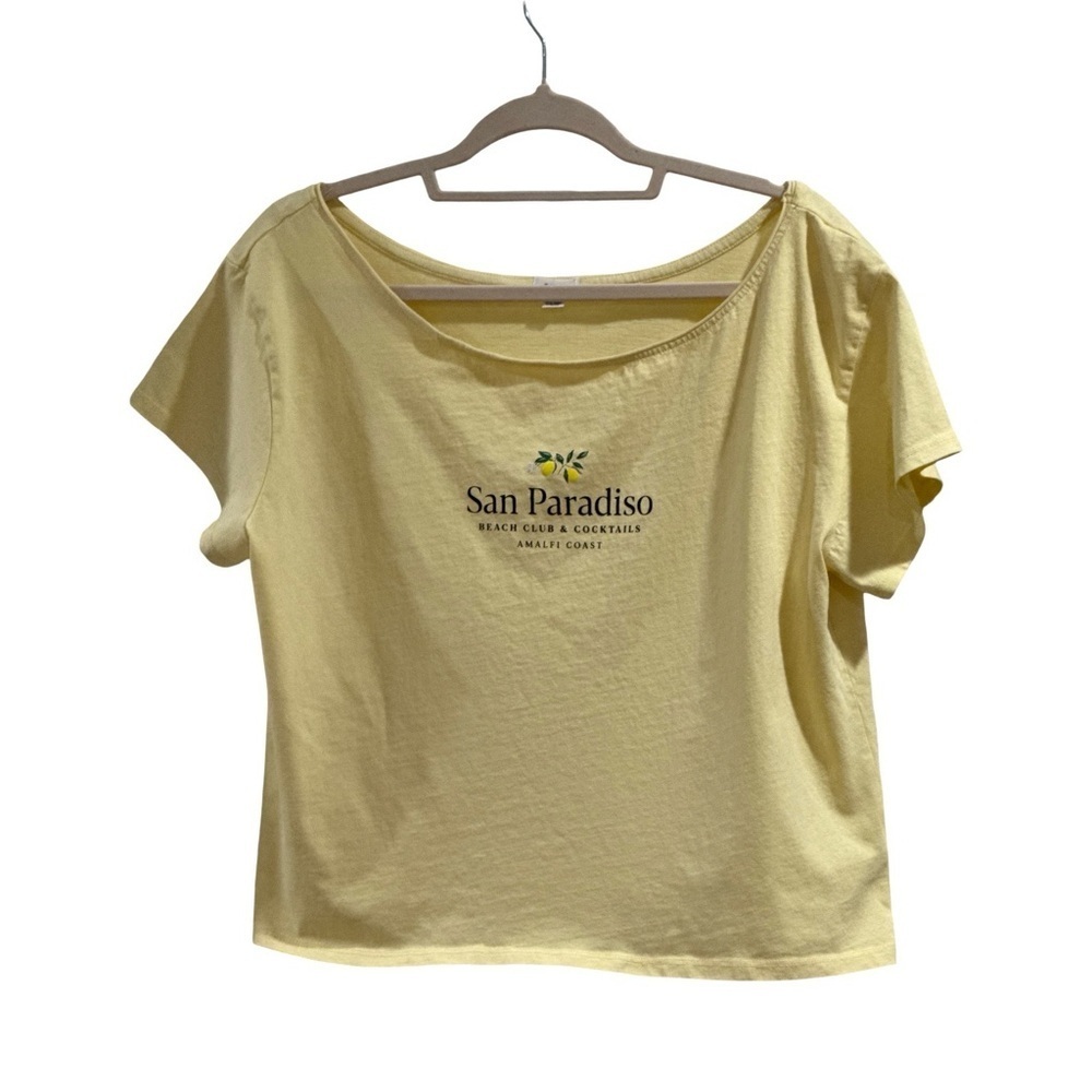 GARAGE Off Shoulder Crop Top